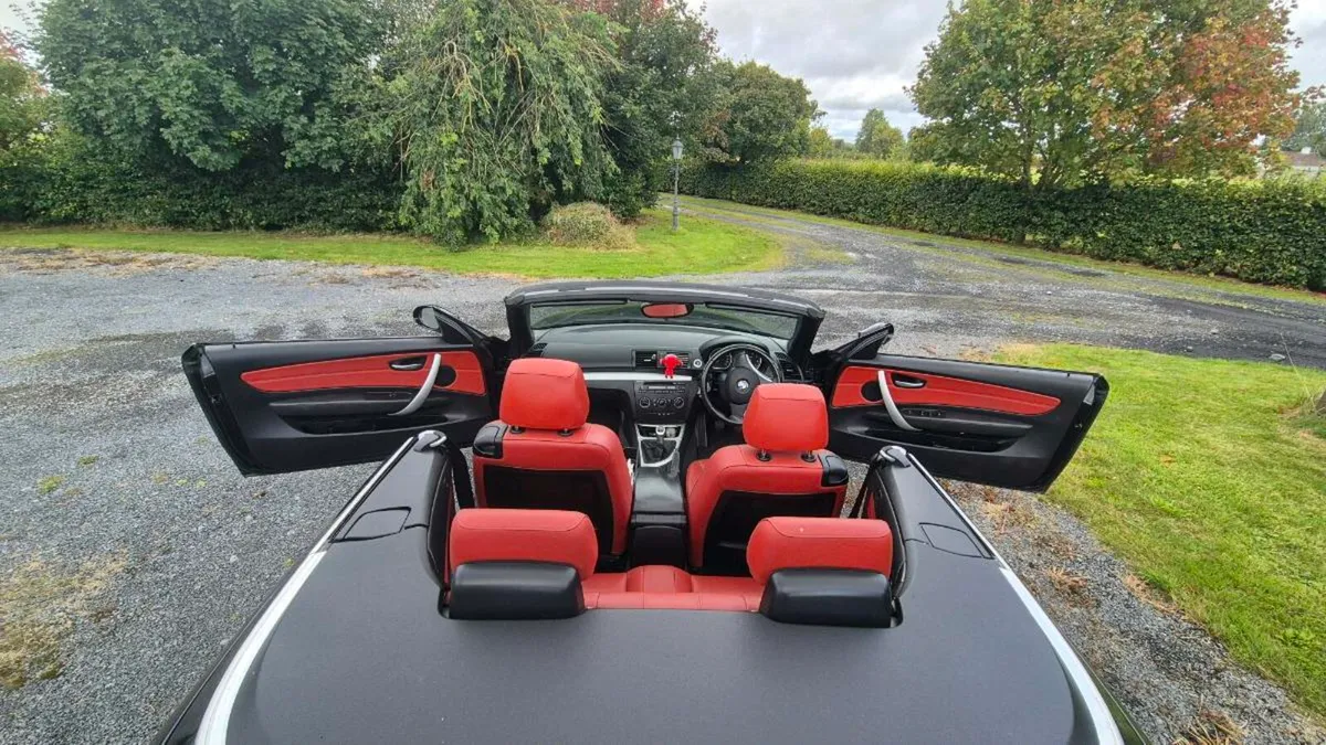 Bmw 118i Cabriolet - Image 1