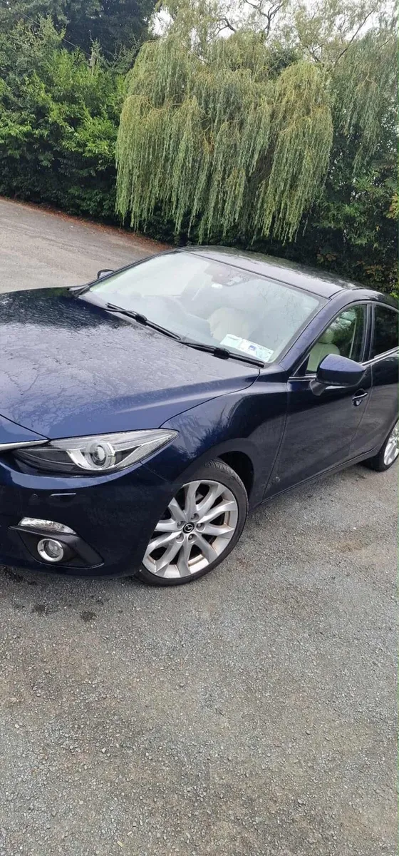 Mazda 3 - Image 2
