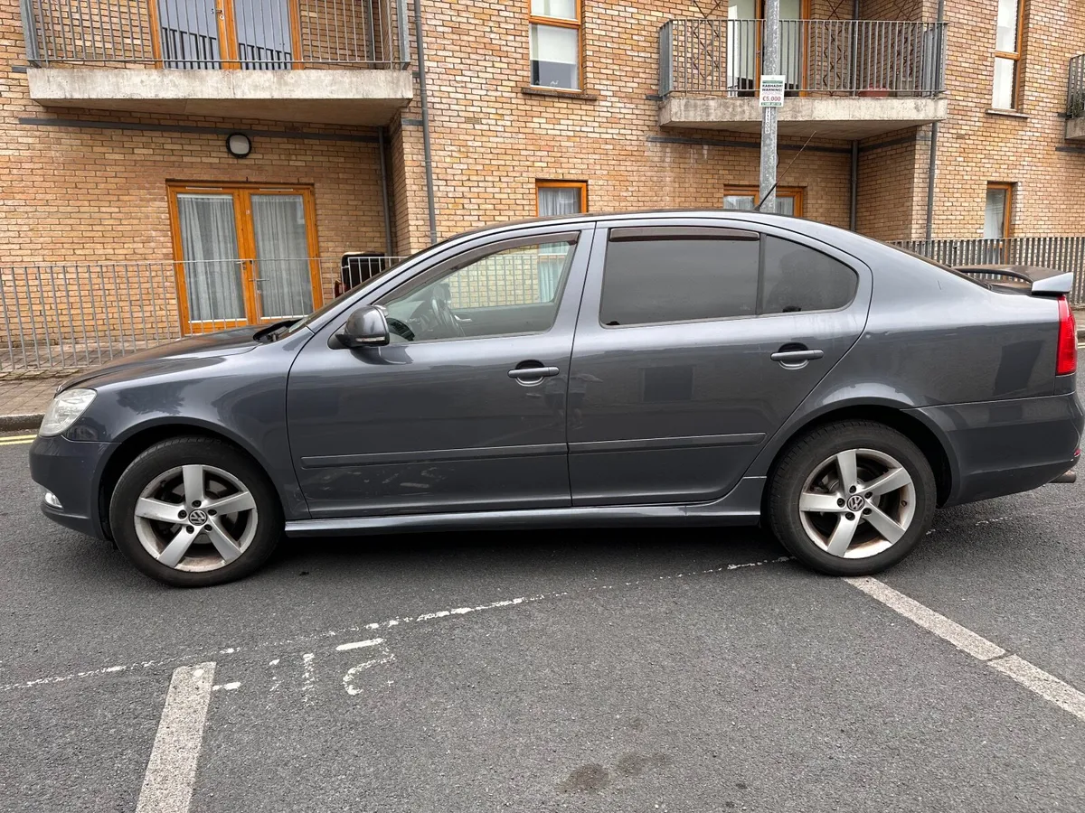 Skoda Octavia 2010 - Image 3