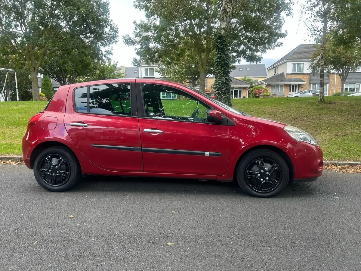 Renault Clio Diesel - Image 3