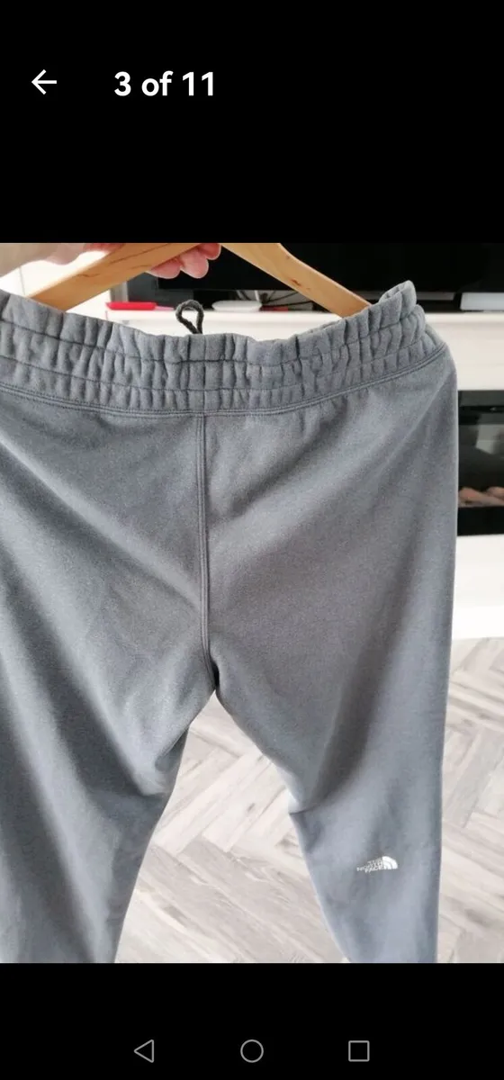 Like new men's tracksuit - Image 4