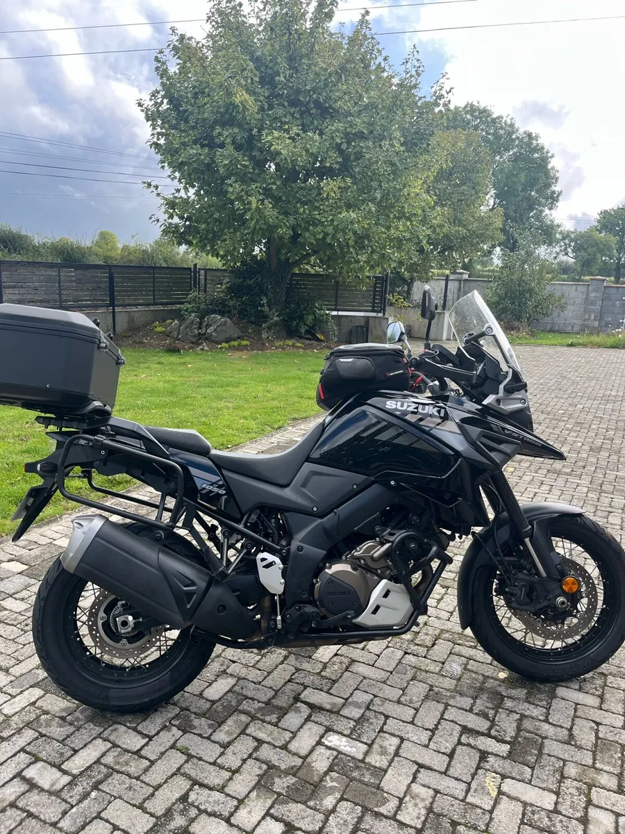 Suzuki v strom 1050 - Image 1