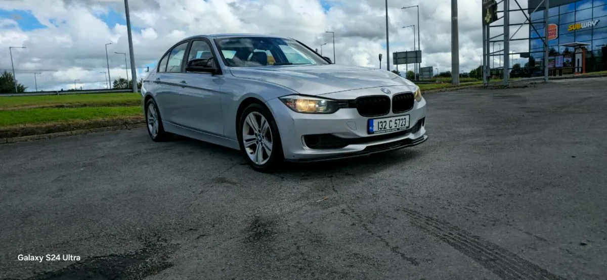 Bmw f30 320d efficient dynamic - Image 1