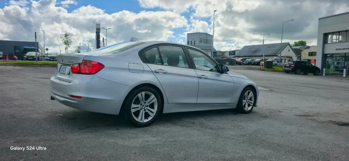 Bmw f30 320d efficient dynamic - Image 4
