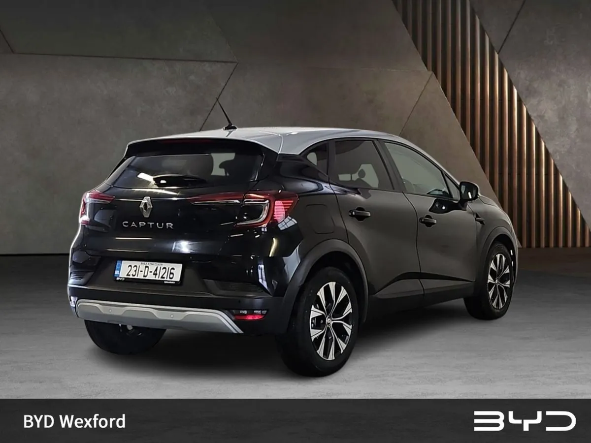 Renault Captur TCe 90 Evolution - Image 4