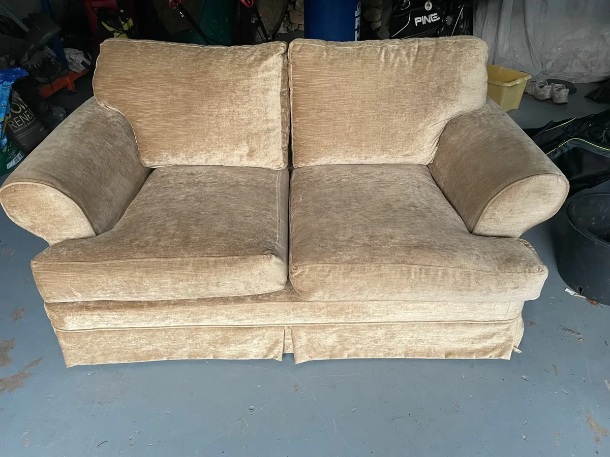 3-2-1 Seater Sofa Set and Ottoman - Image 2