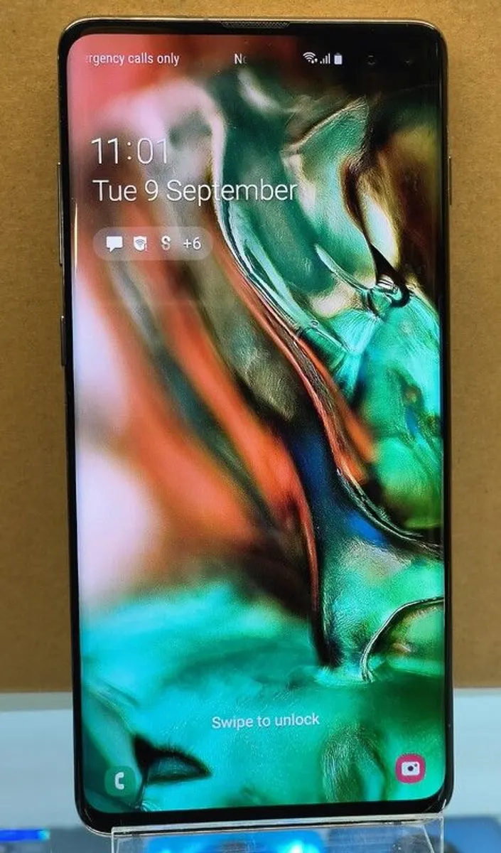 Samsung Galaxy S10 Plus - 128GB - (Unlocked) (Dual SIM) Very Good - Image 1