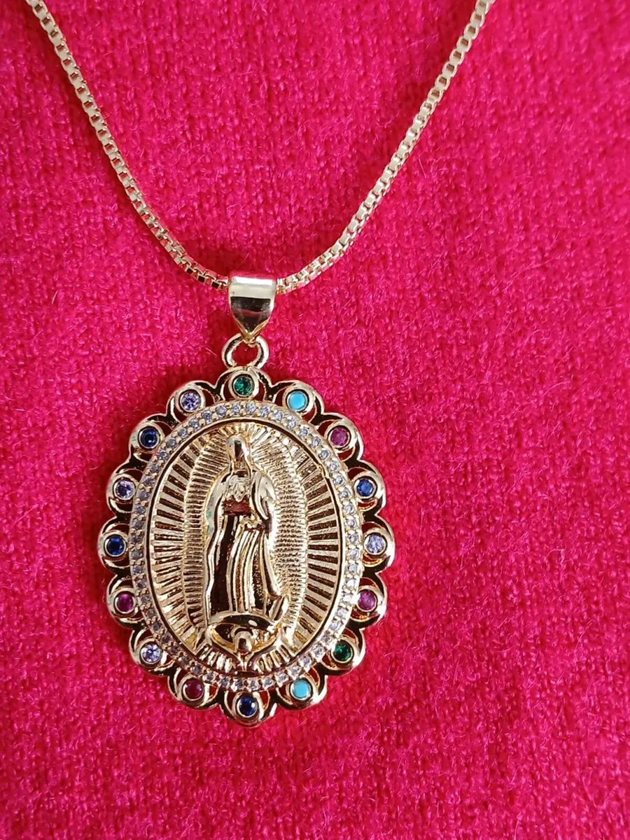 Our lady pendant & chain earrings set gold plated - Image 4
