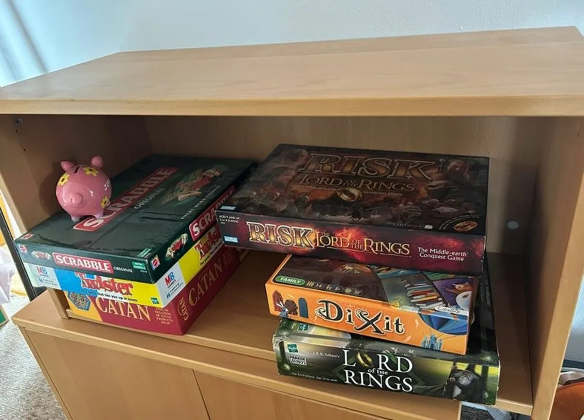 Wall press and matching shelf - Image 2