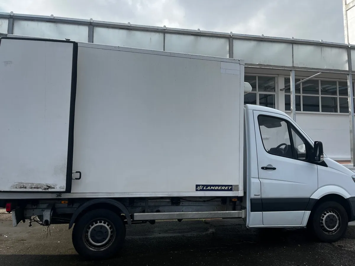 MERCEDES-BENZ sprinter  6 cylinders 3 liters 2017 - Image 2