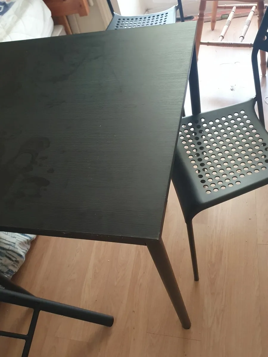 Electric oven & Table with 2 chairs,  TV table - Image 3