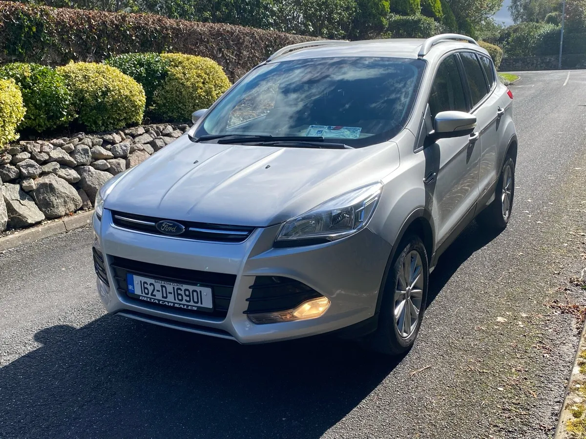 FORD KUGA TITANIUM 4X4  ((CREW CAB)) - Image 4