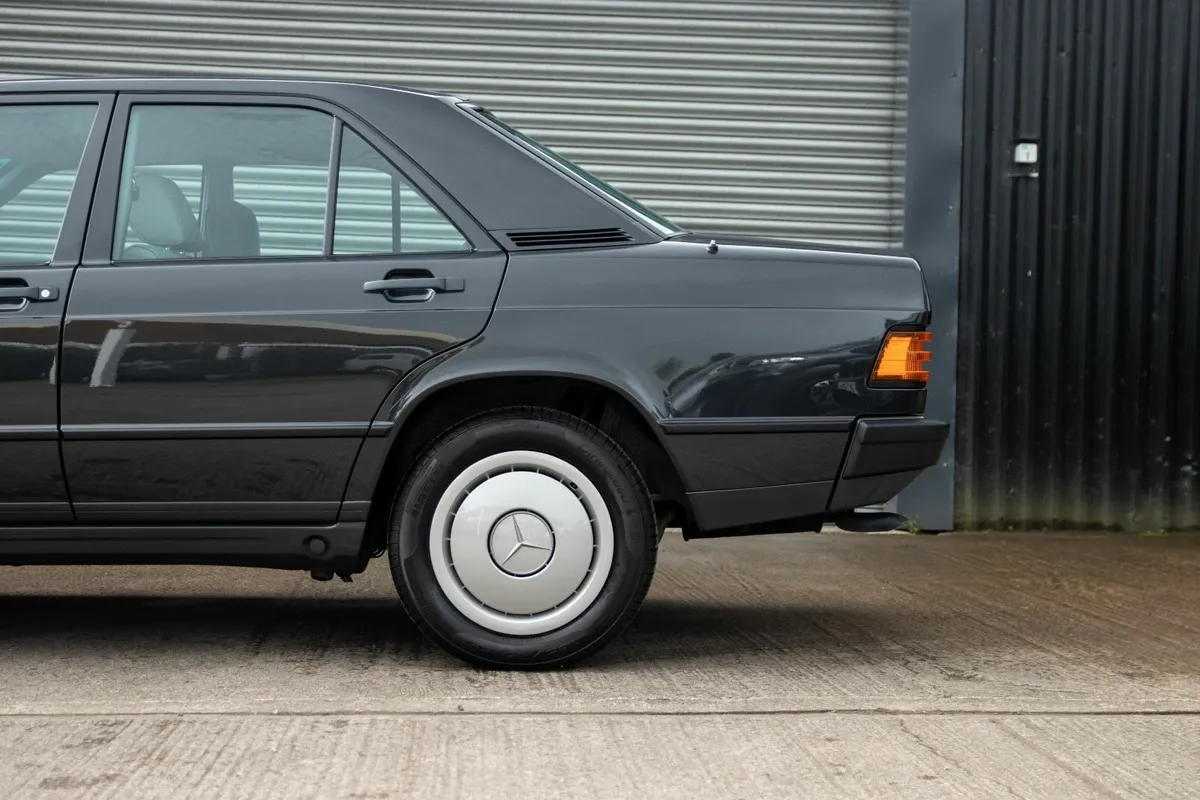 1986 Mercedes Benz 190E 9K Miles, 1 Owner from new - Image 4