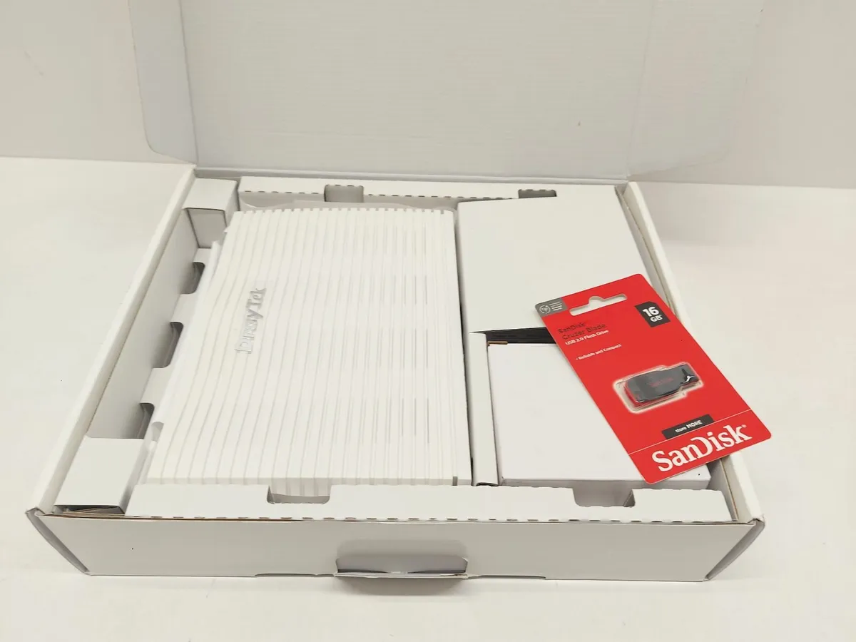 Online Auction Of A DrayTek Vigor2865 & More! - Image 1