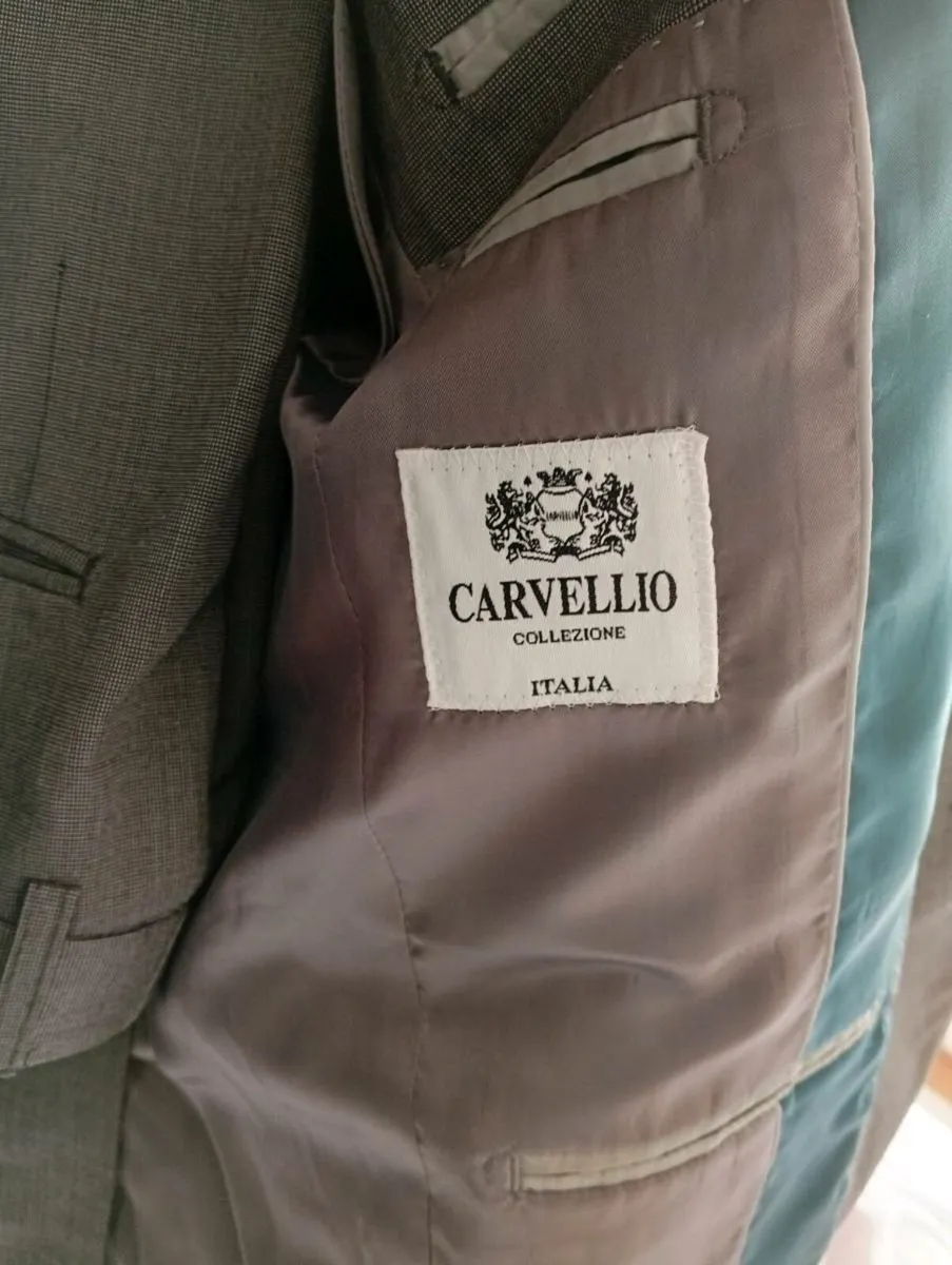 Two-piece suit - Image 2
