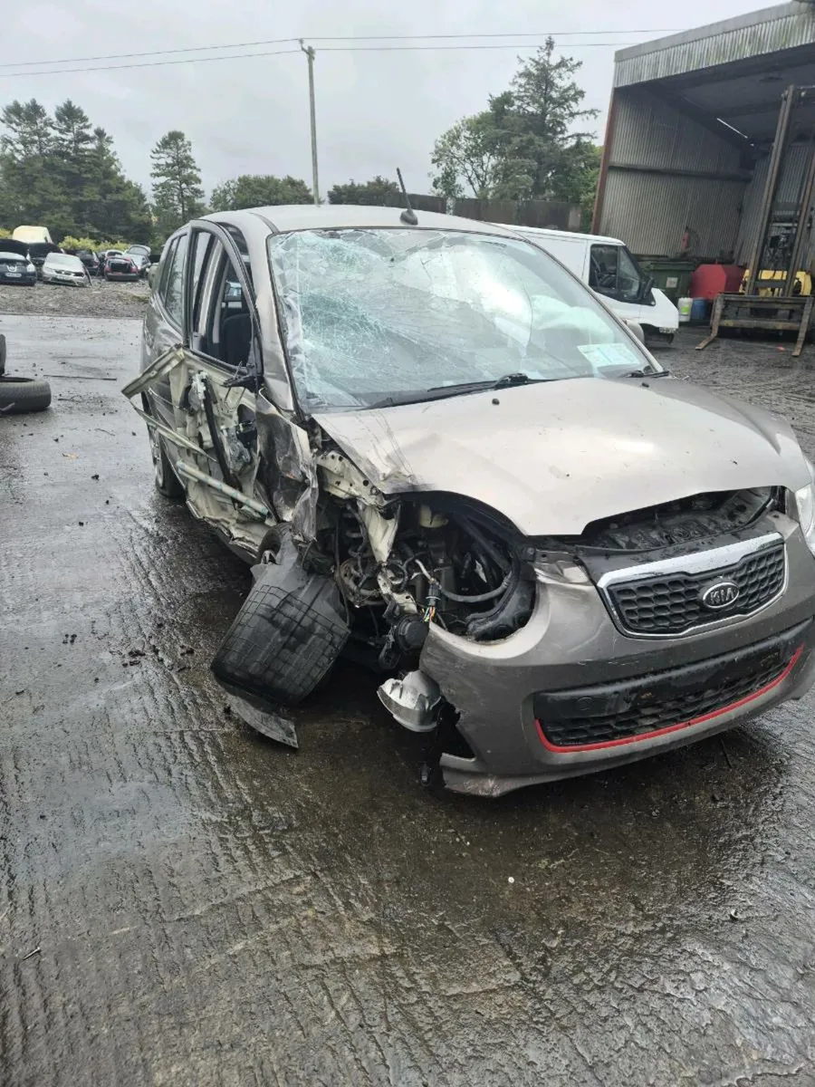 Kia Picanto - Breaking only - Image 4