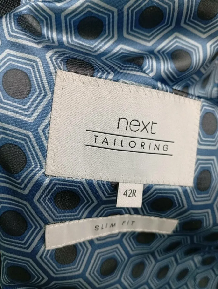 Two-piece  suit - Image 2