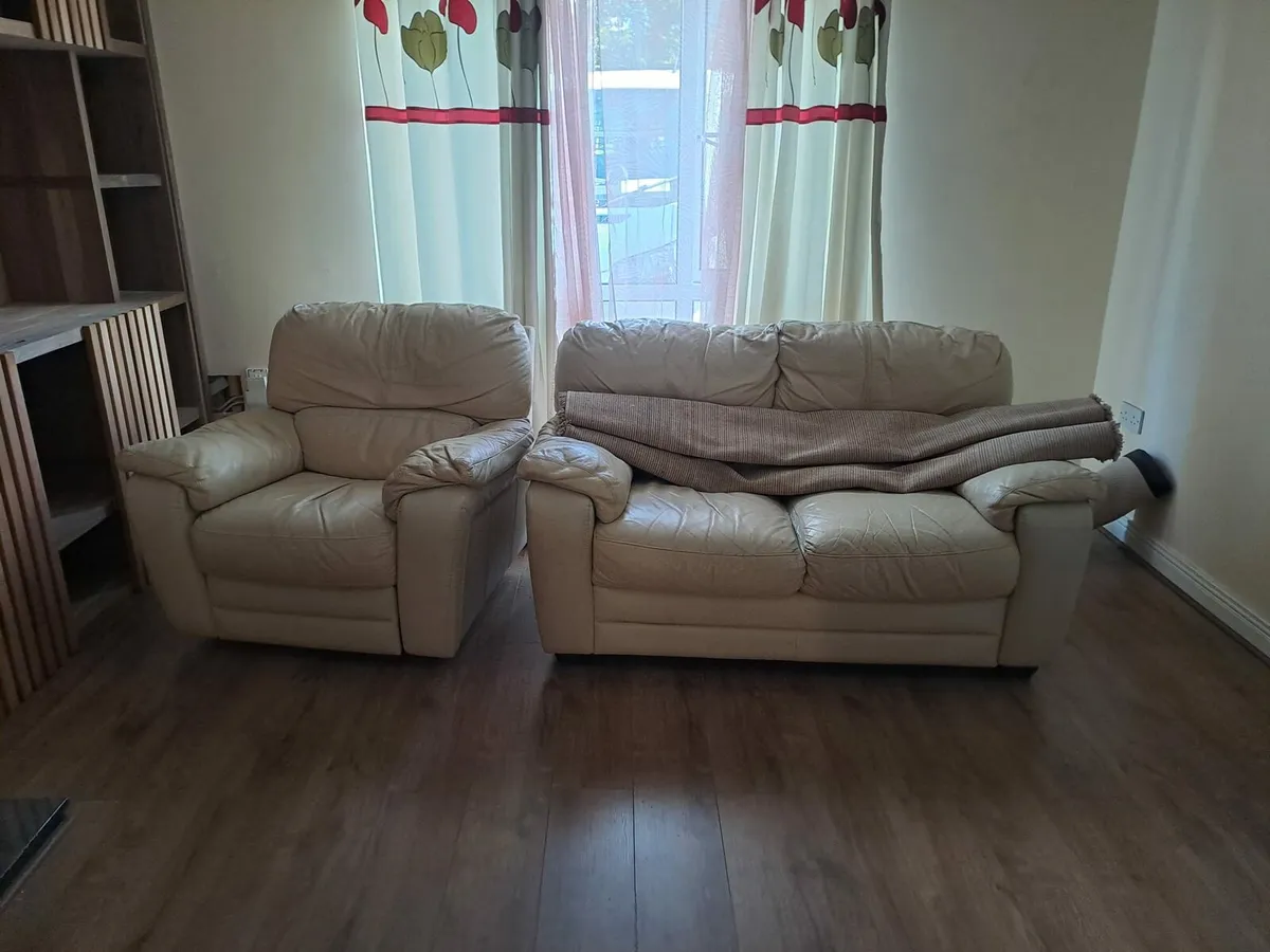2 x couche  Free ( NAAS) - Image 1