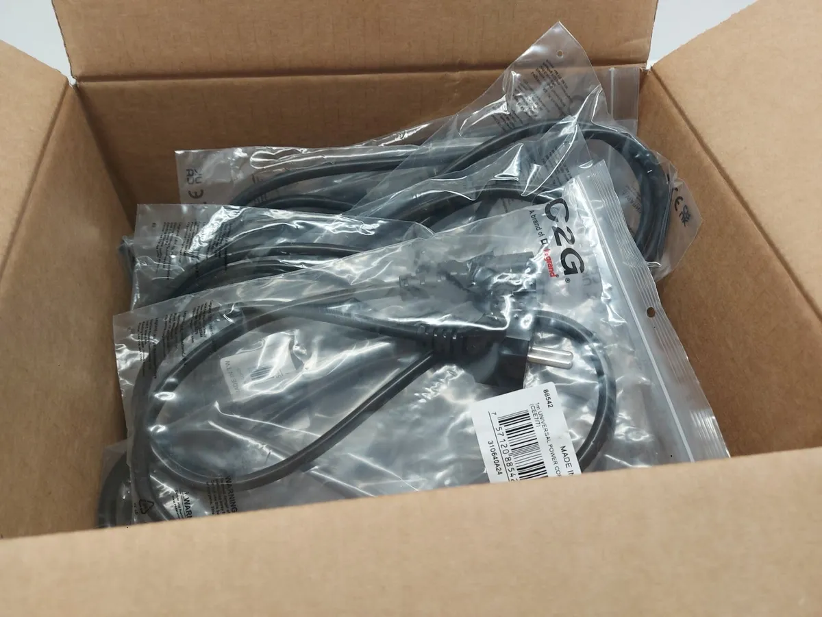 Online Auction Of Universal Power Cords & More! - Image 3