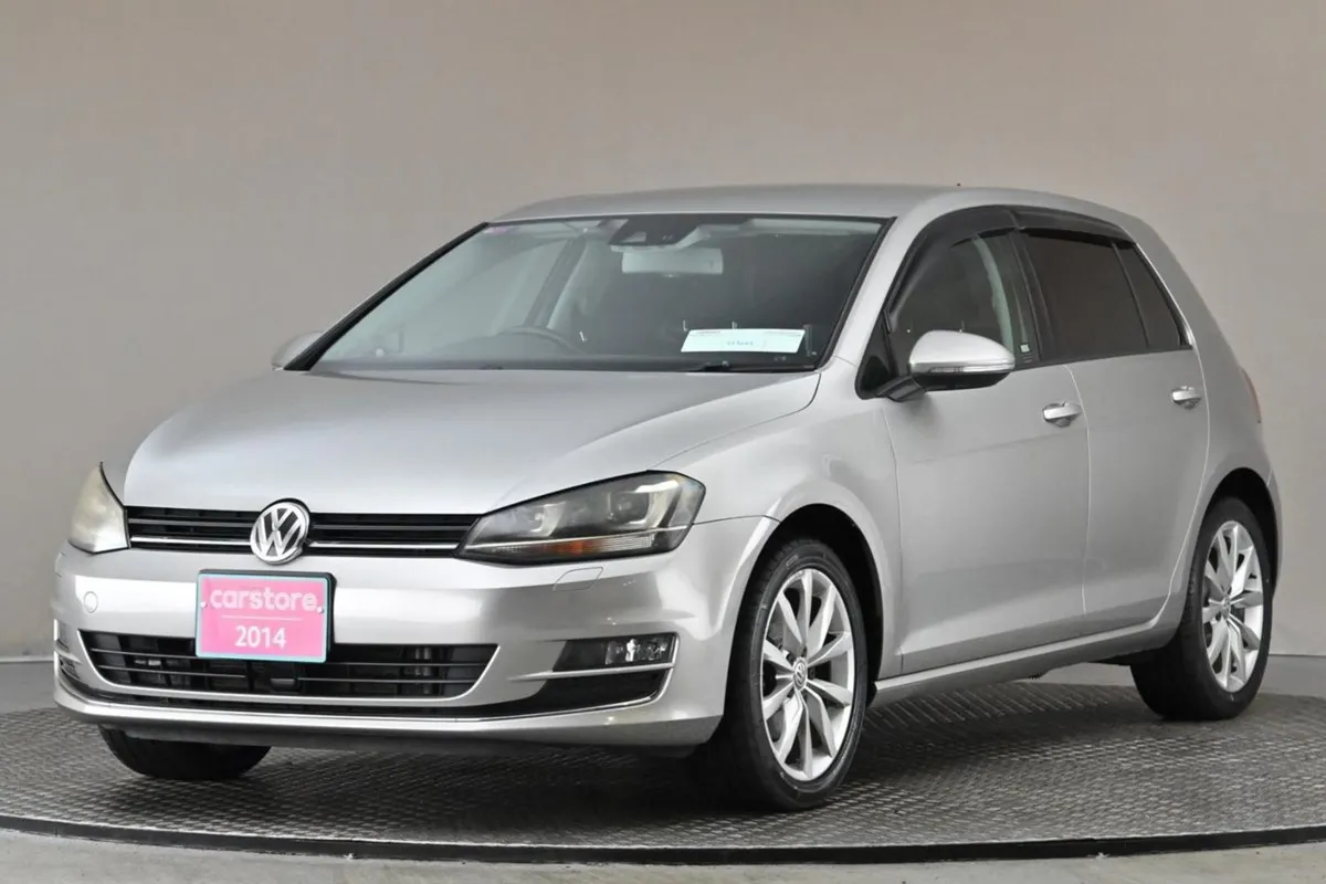 Volkswagen Golf 1.4 TSI DSG Highline - Image 3
