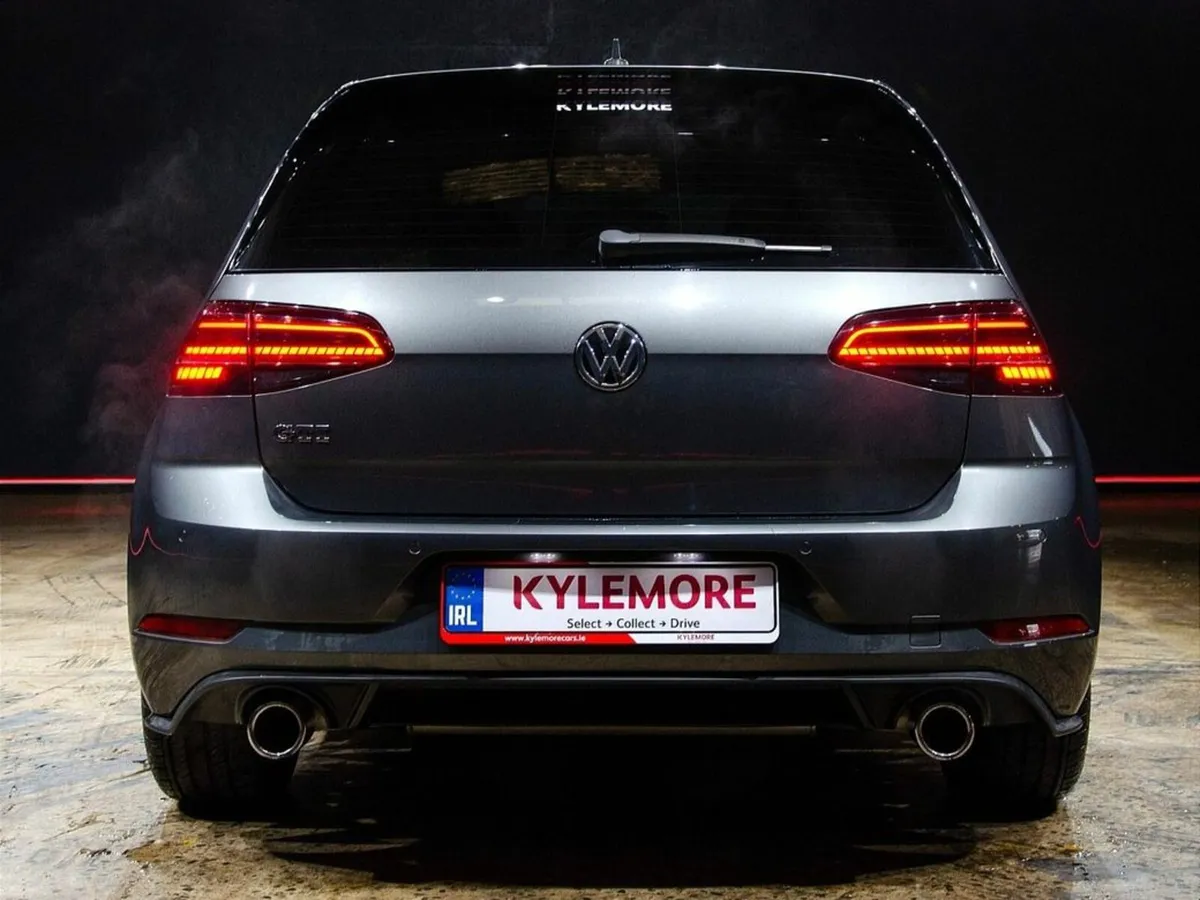 Volkswagen Golf GTI 2.0 DSG - REVERSE CAMERA - TAR - Image 4