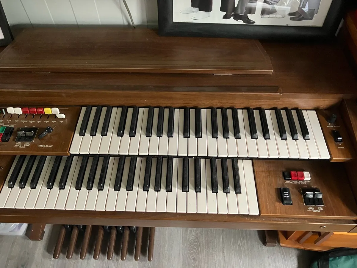 Yamaha Electone B-405 - Image 2