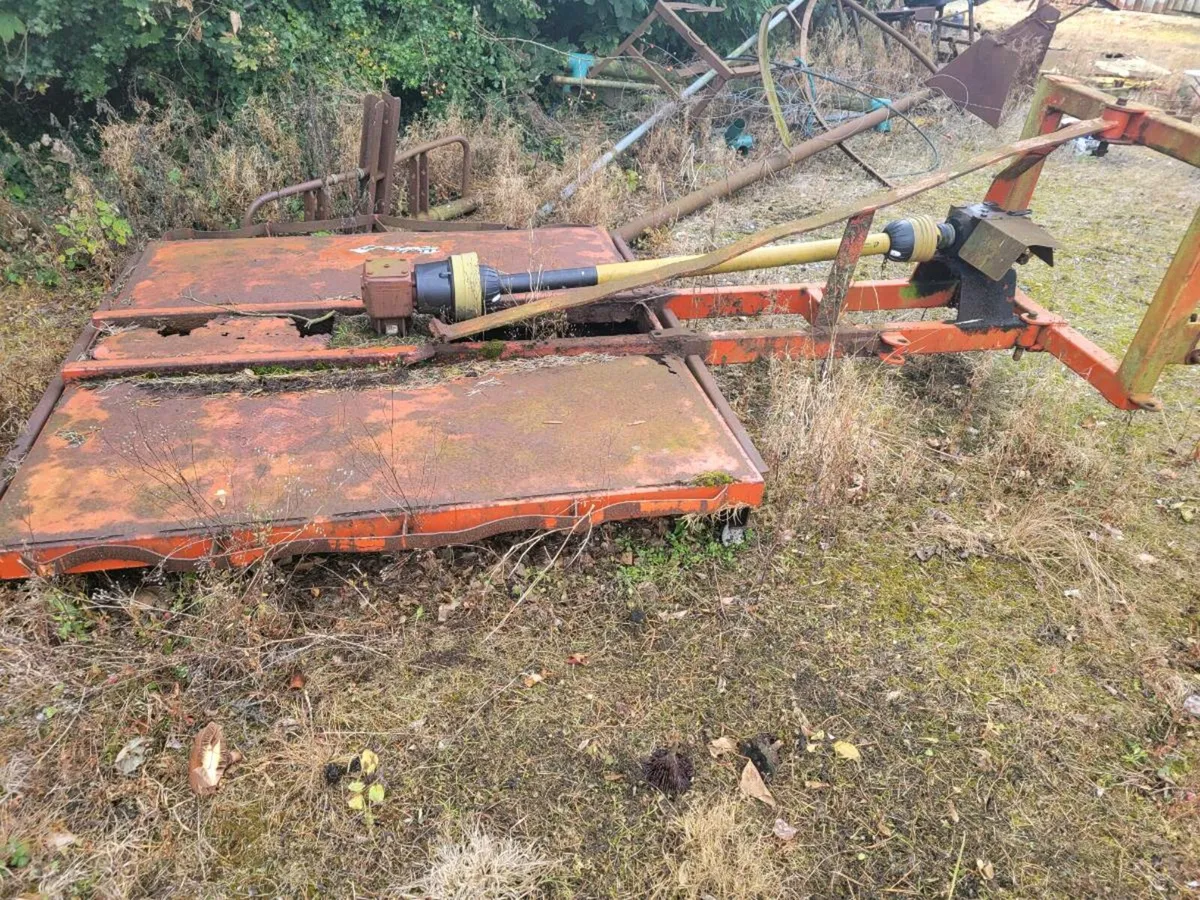 Jcb mark 2 engine needs attention, topper in need - Image 1