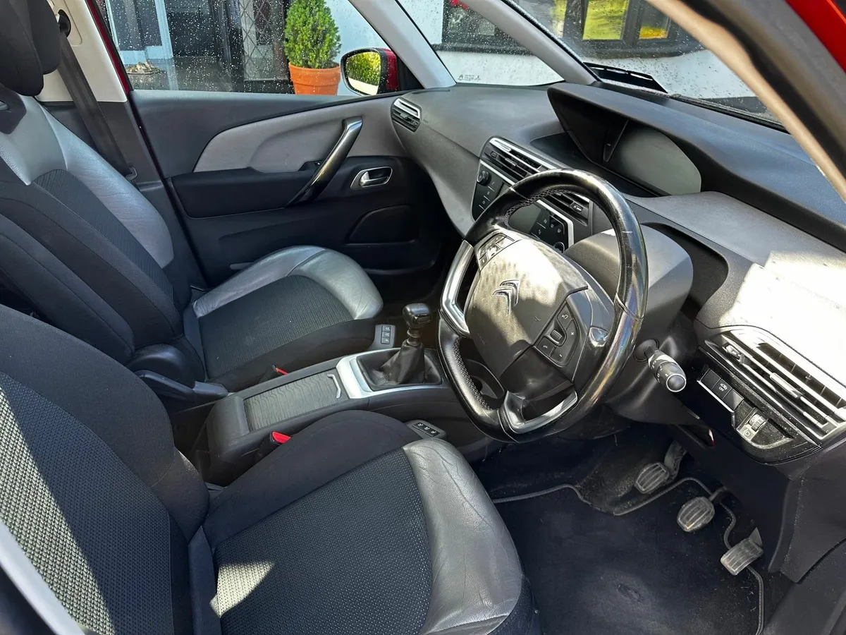 Citroen Grand C4 Spacetourer Top Spec Flair - Image 3