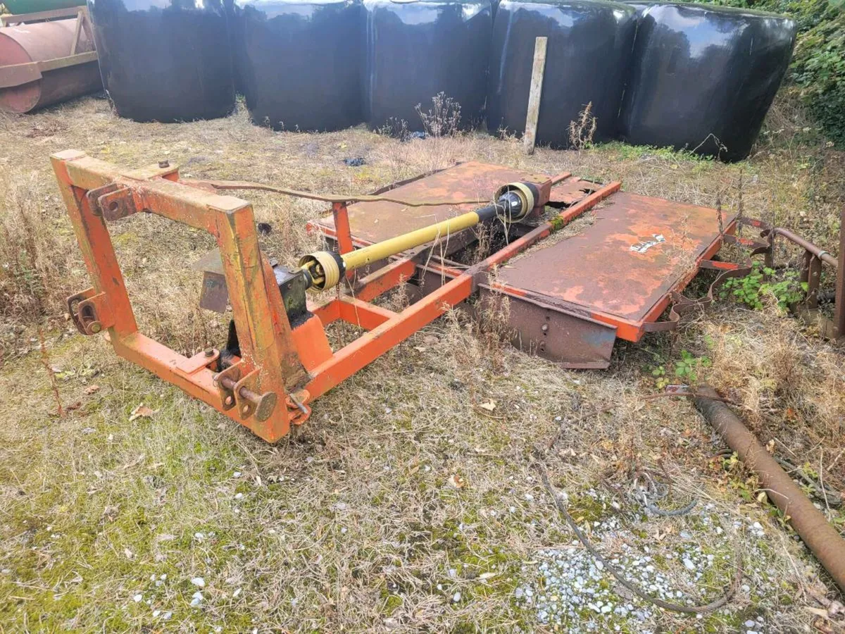 Jcb mark 2 engine needs attention, topper in need - Image 2
