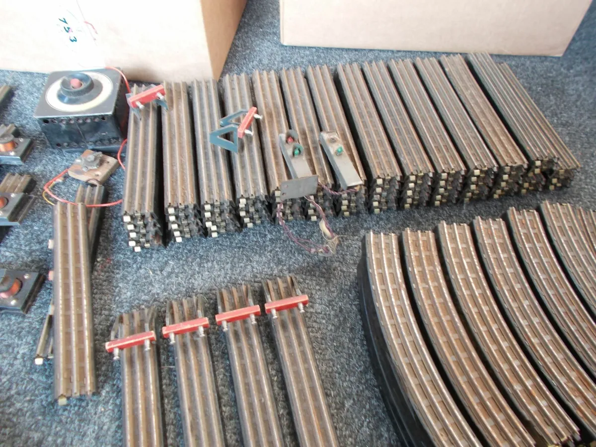 Job Lot of 1950's TTR Model Railway Tracks - Image 4