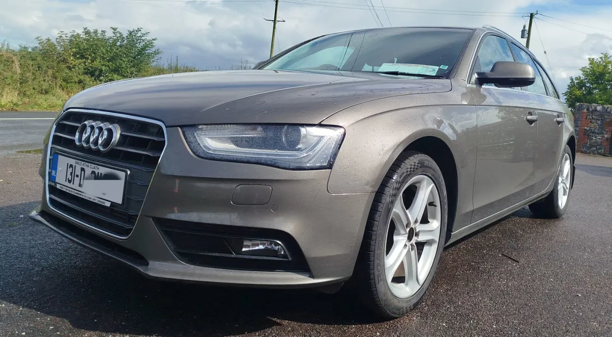 Audi A4 2013 - Image 2