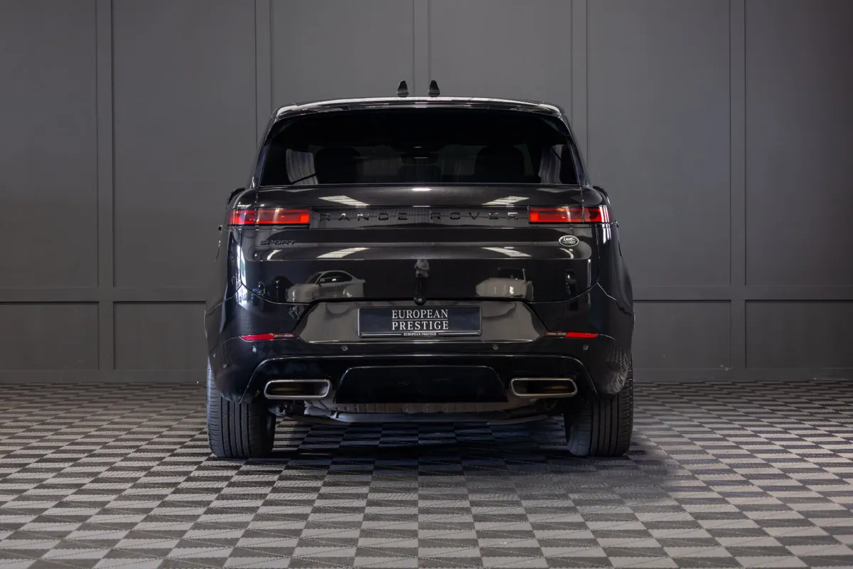 222 Range Rover Sport P440e Dynamic SE 5 Seat N1 - Image 4