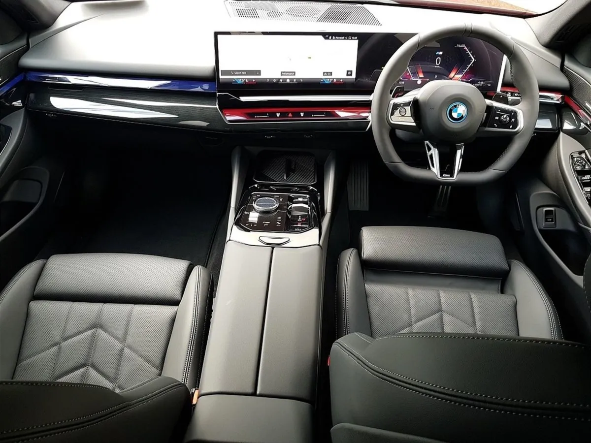 BMW 5 Series 530e M Sport - Image 4