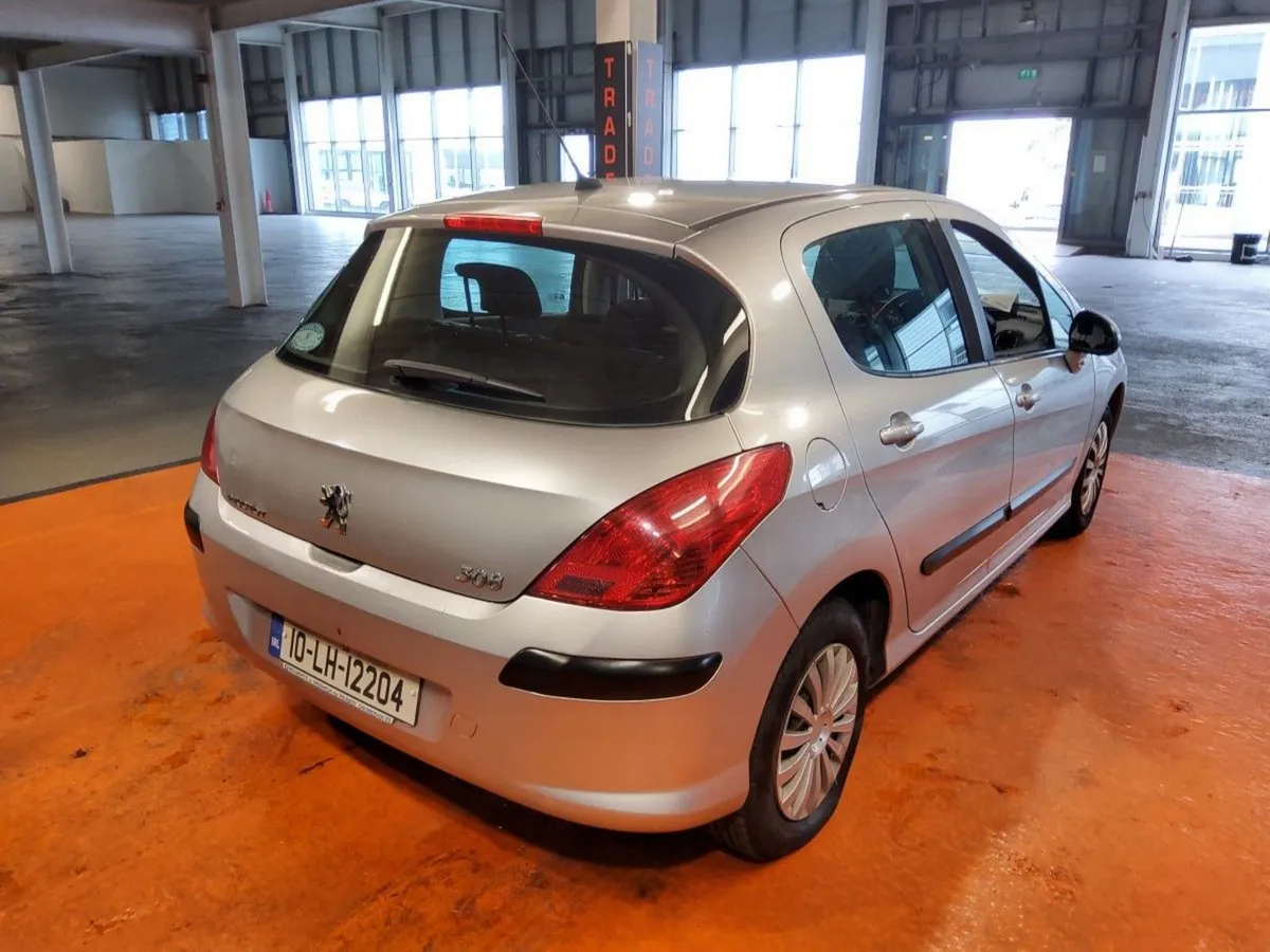 Peugeot 308 1.6 HDI 92bhp 5 dr S - Image 3