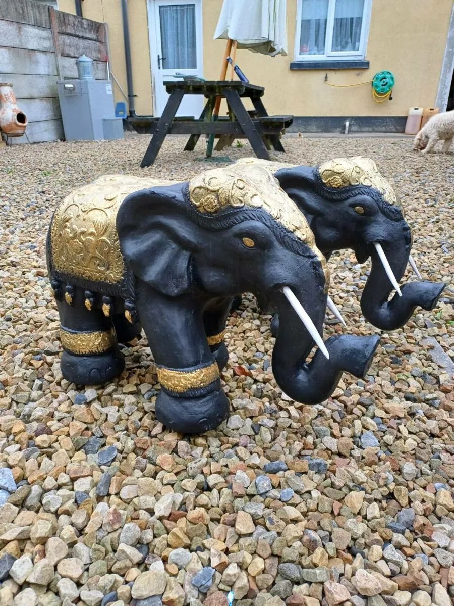 Large Vintage Ceramic Elephants - Image 4