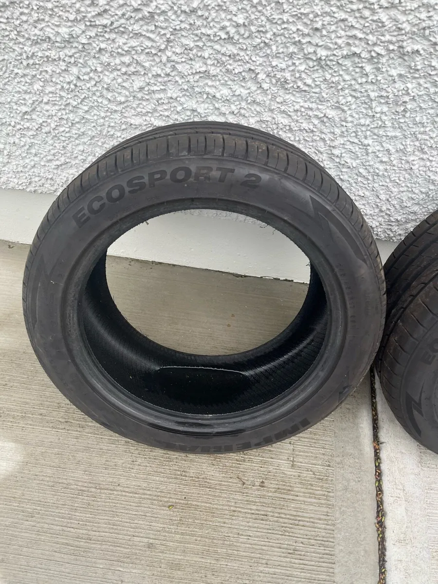 Tyres 245/45 R17 - Image 2