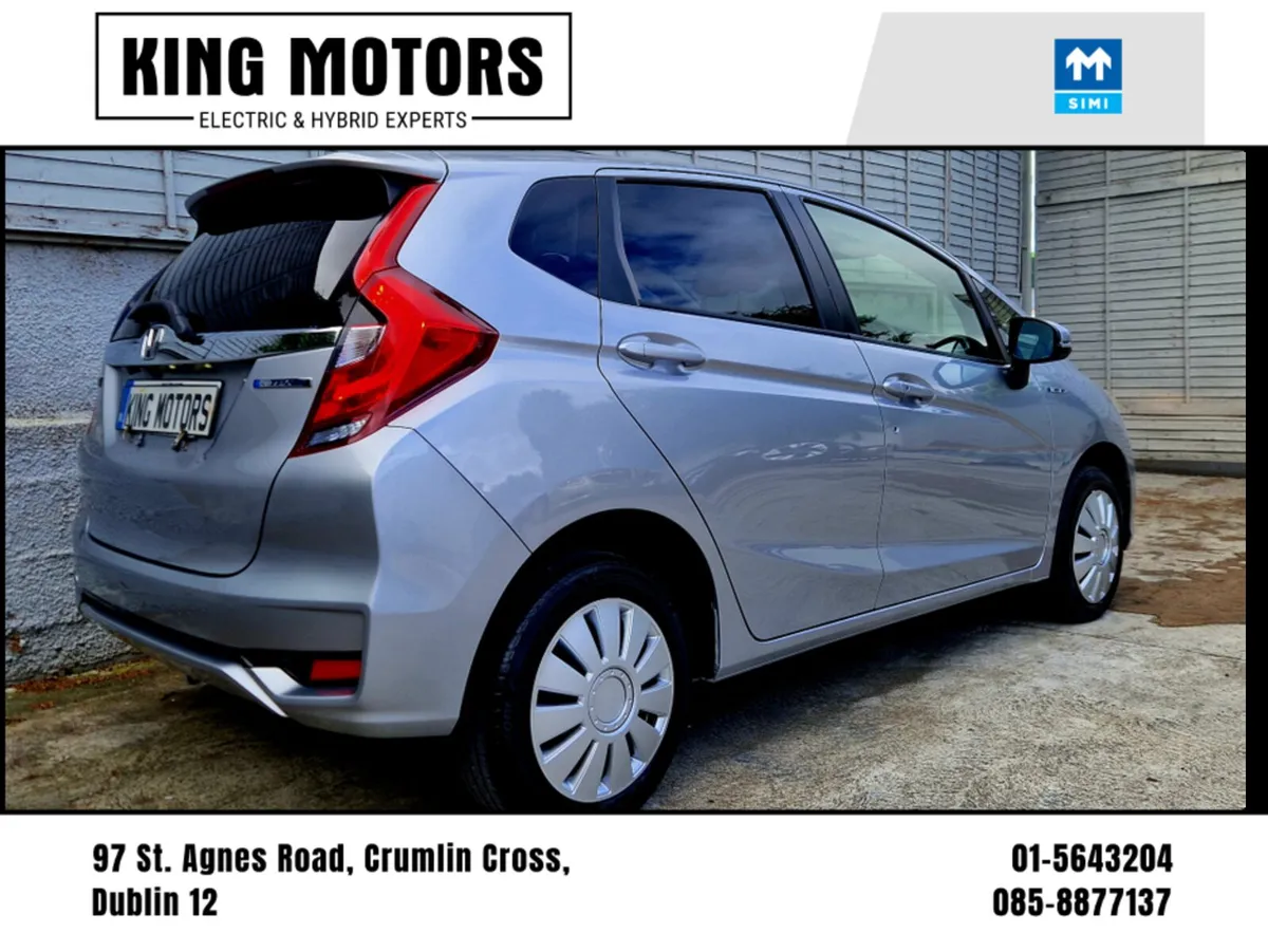 Honda Fit 2018 HYBRID / CAMERA / APPLE / CRUISE - Image 3