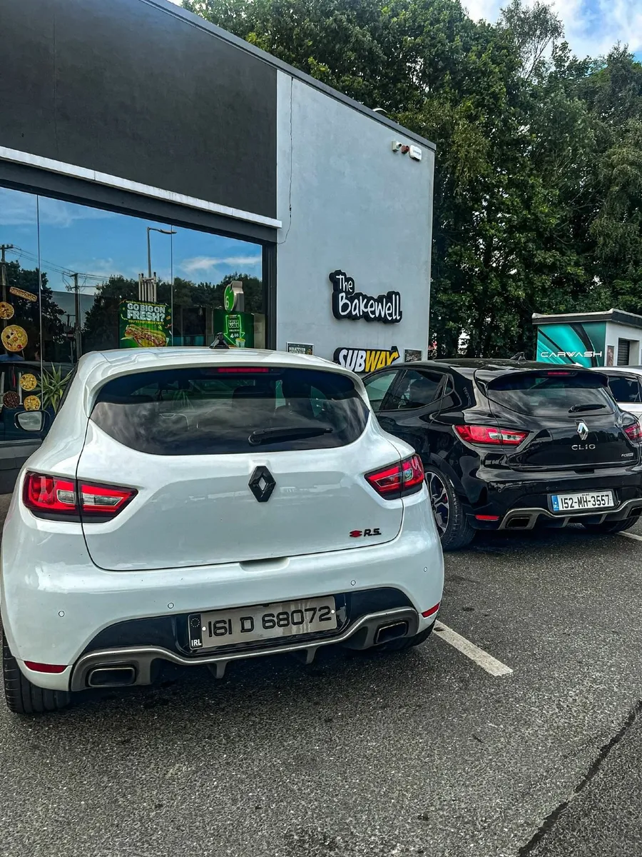 Renault Clio RS Trophy 220BHP - Image 3