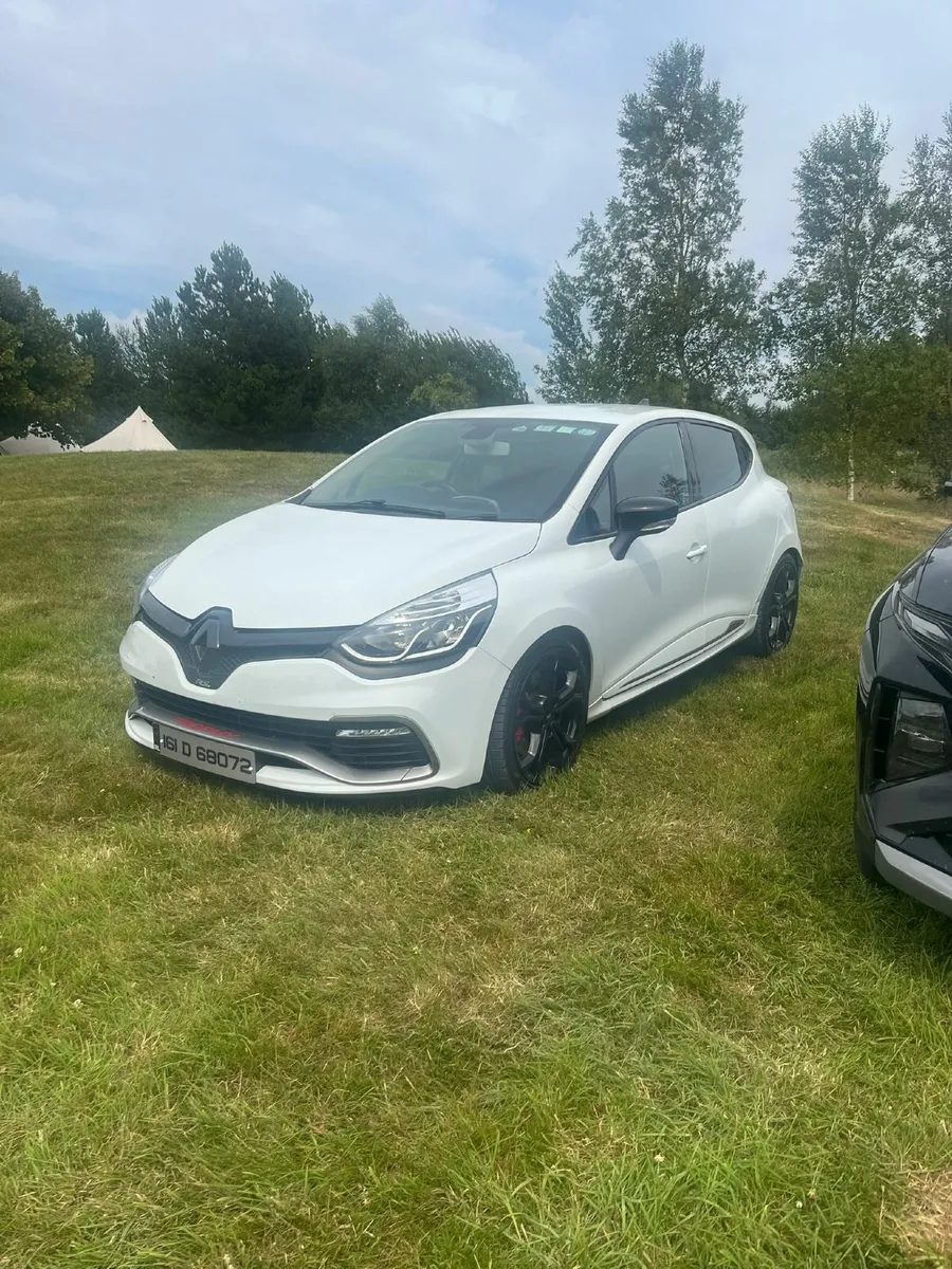 Renault Clio RS Trophy 220BHP - Image 4