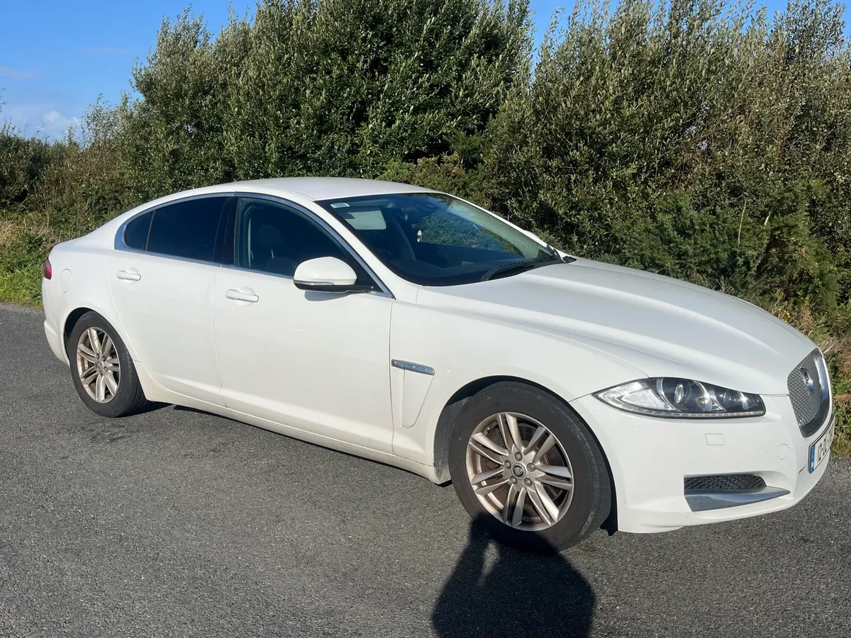 2012 Jaguar xf Diesel - Image 1