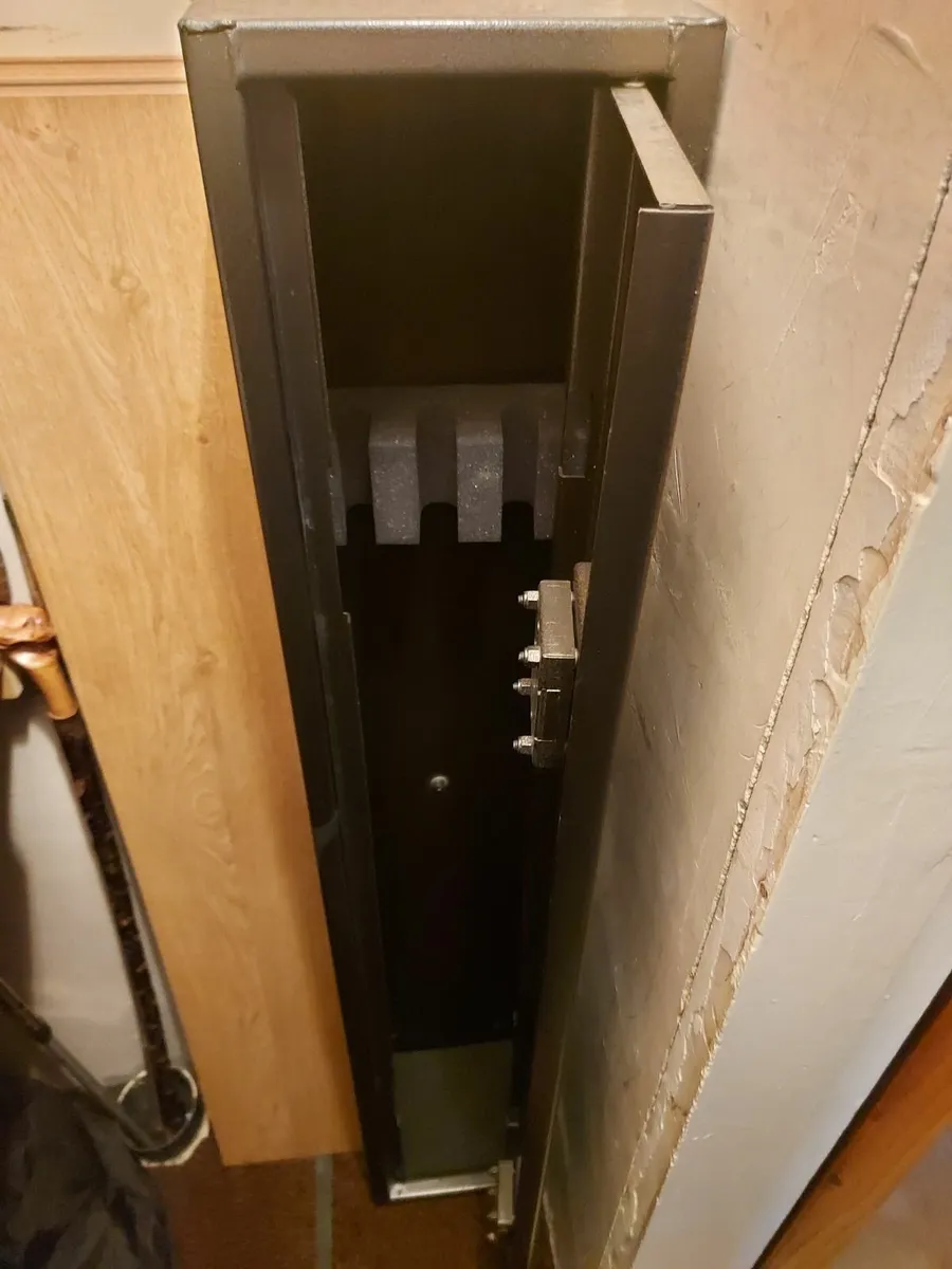 Gun Cabinet - Image 1