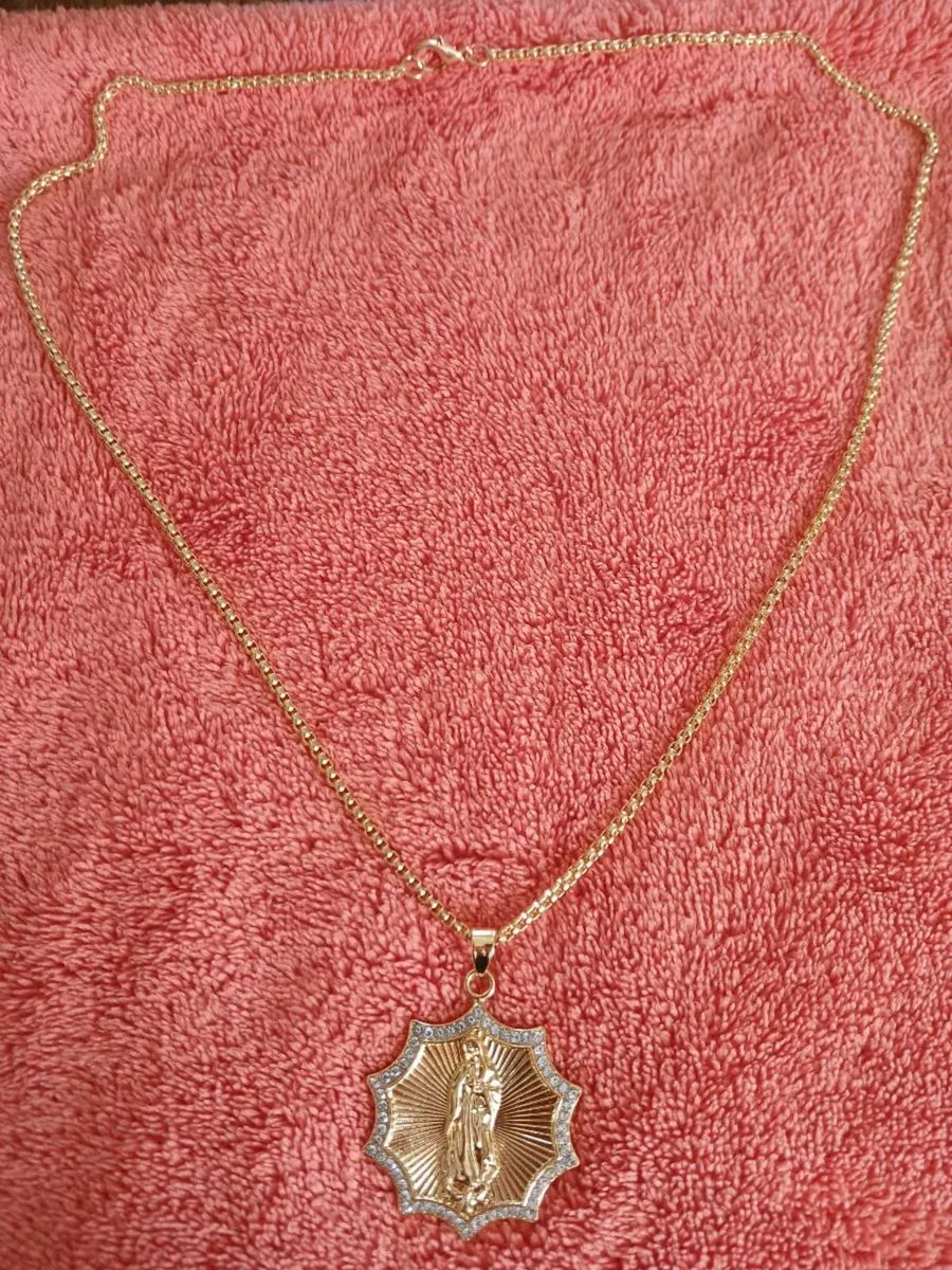 Our lady pendant and chain gold plated - Image 1