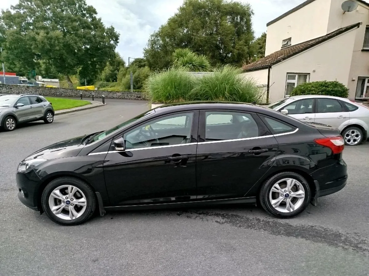 Ford Focus - Image 4