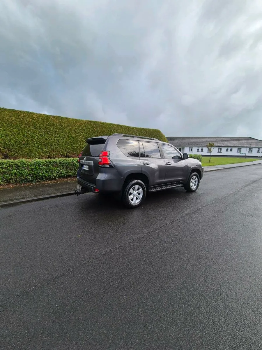 Toyota  Landcruiser  181 LWB - Image 1