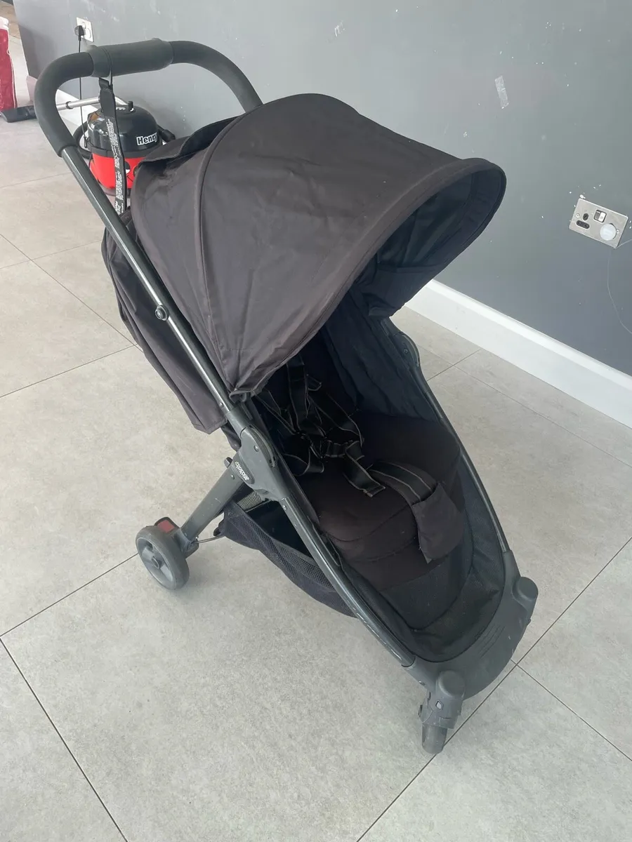 Stroller - Image 1