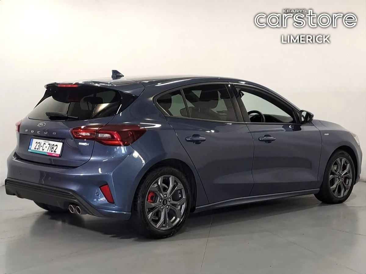 Ford Focus 1.0t Ecoboost Hybrid 125PS St-line Auto - Image 3