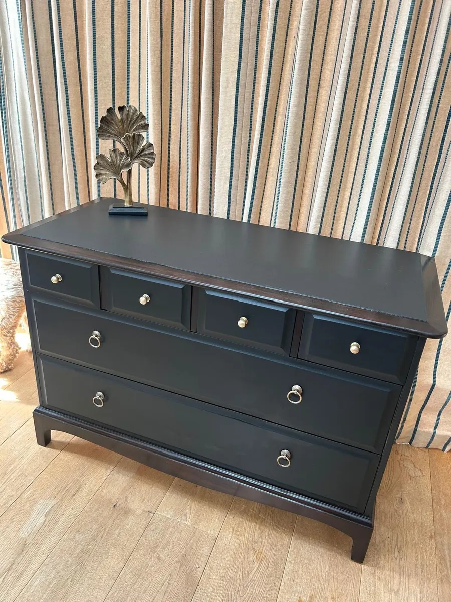 Sideboard / drawers - Image 1