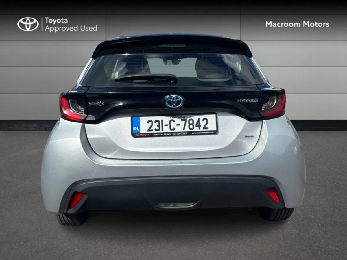 Toyota Yaris 1.5 - Image 4