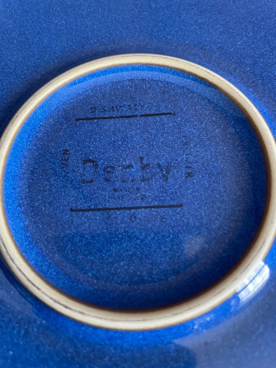 4 Denby imperial blue dinner plates. - Image 4