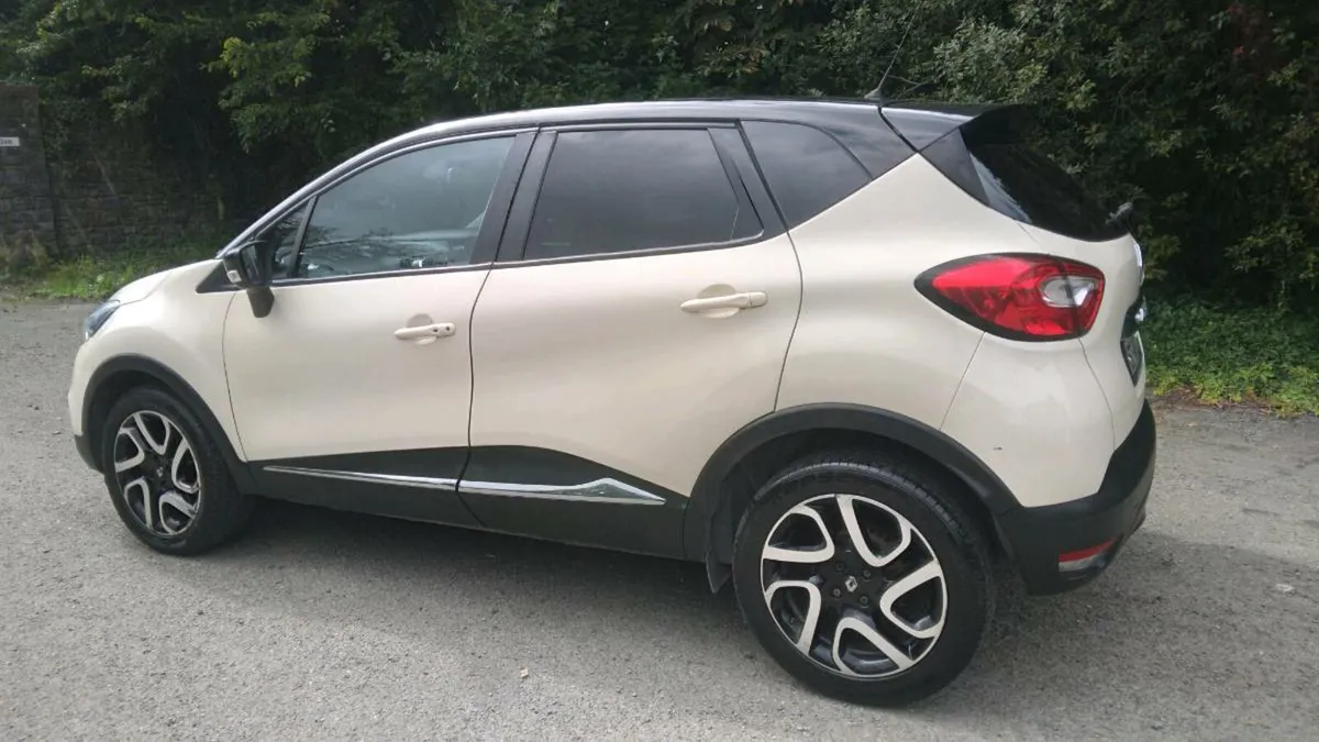 Renault Captur High Spec. Long NCT and Taxed - Image 3